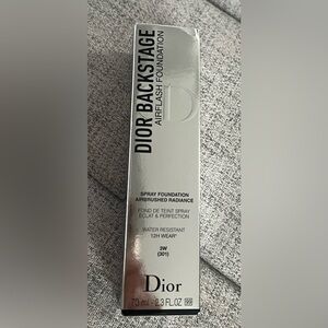 Dior Backstage Airflash Foundation